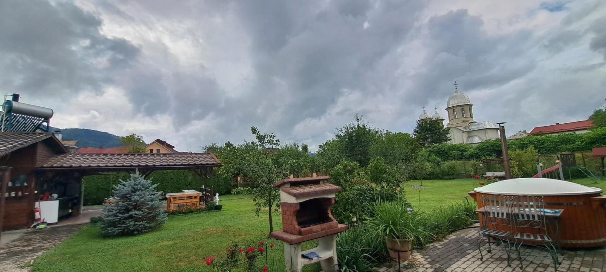 Casa Melinda Leilighet Vişeu de Sus Eksteriør bilde